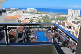 Oro Blanco Apartments