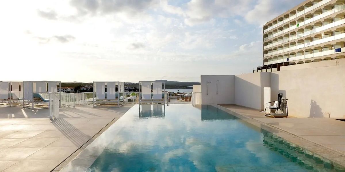 Hiszpania na 7 dni we wrześniu: 4⋆ hotel od 4 771 zł