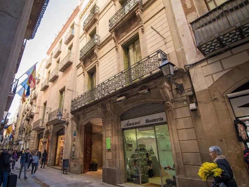 Petit Palace Opera Garden