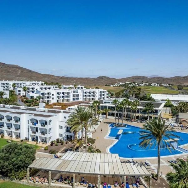 Playitas Aparthotel