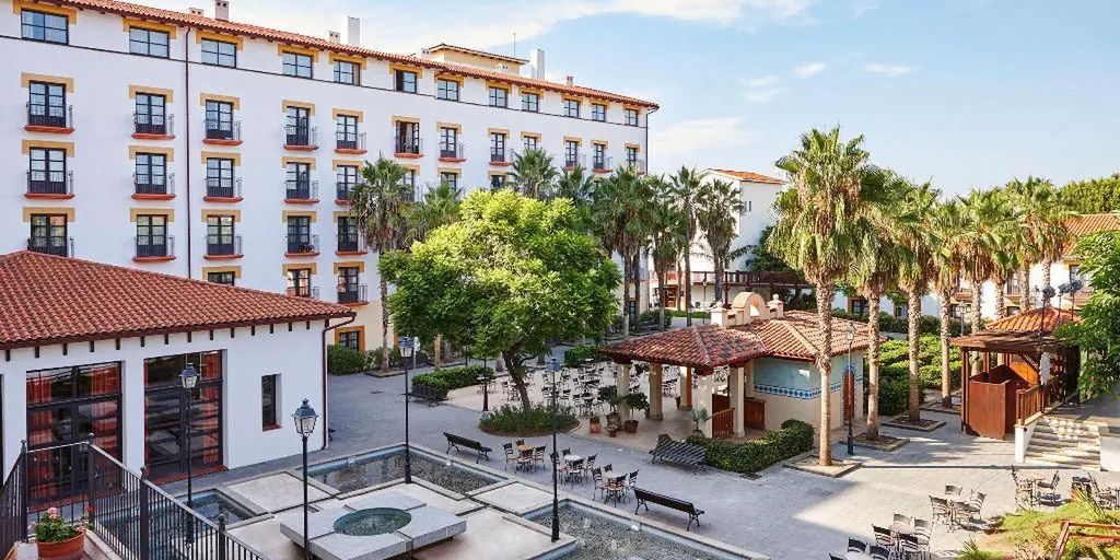 Hiszpania na 7 dni we wrześniu: 4⋆ hotel od 7 130 zł