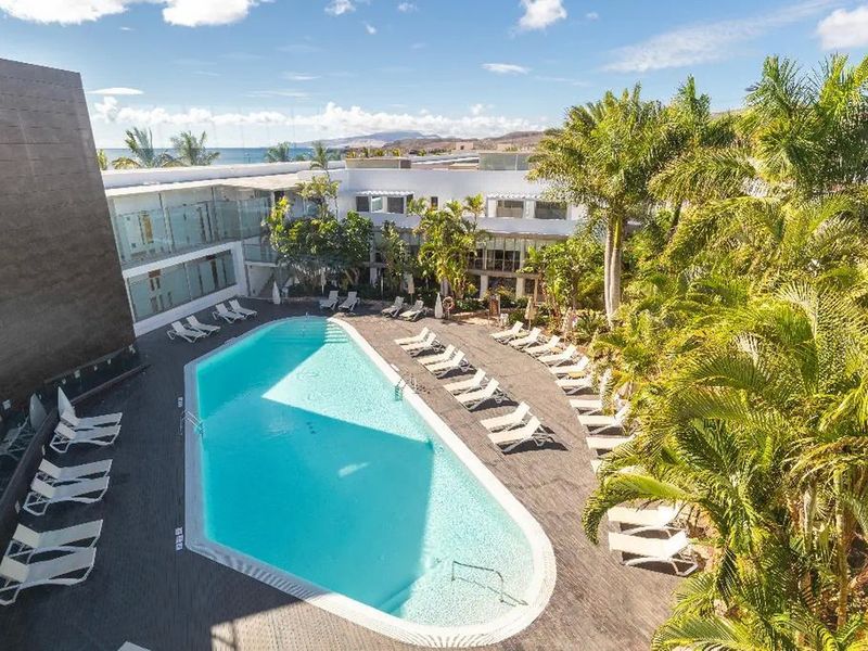 R2 Bahia Playa Design