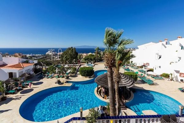 Regency Torviscas Apartments Suites