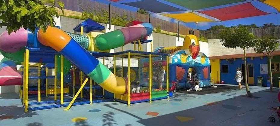 Royal Son Bou Family Club