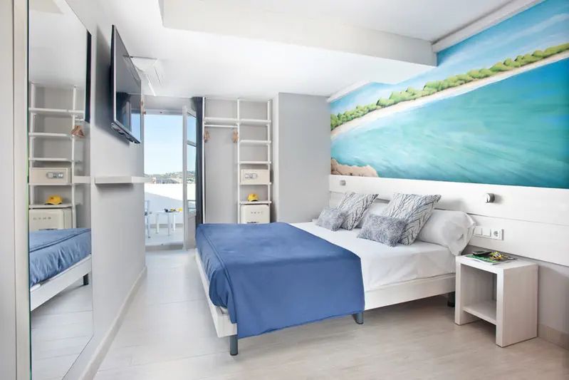 Ryans La Marina - Zdjecie hotelu