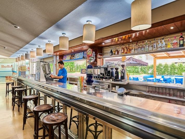 drink bar, pub