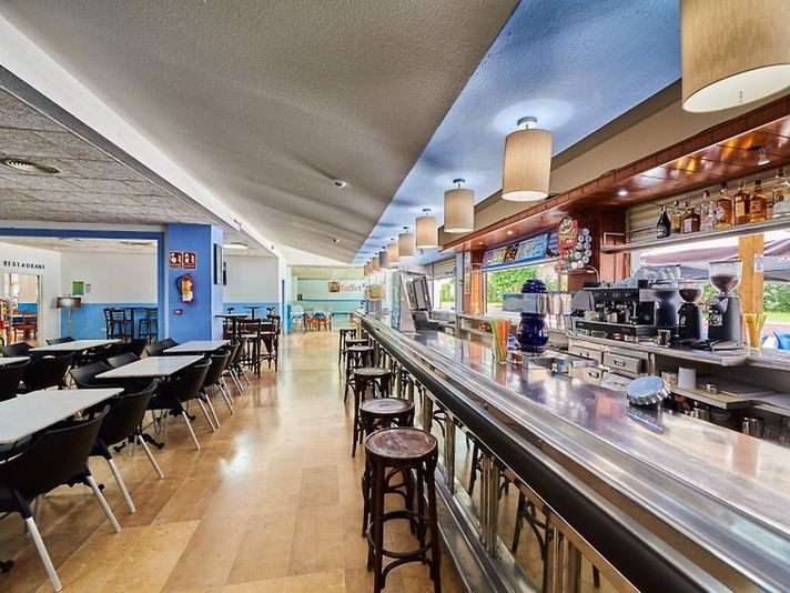 drink bar, pub