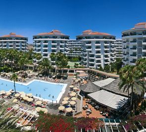 Servatur Waikiki