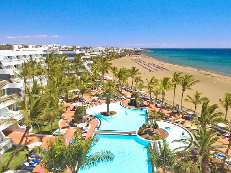 Suite Fariones Playa 4*
