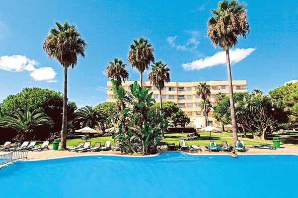 Aparthotel Tropicana (Cala Millor)