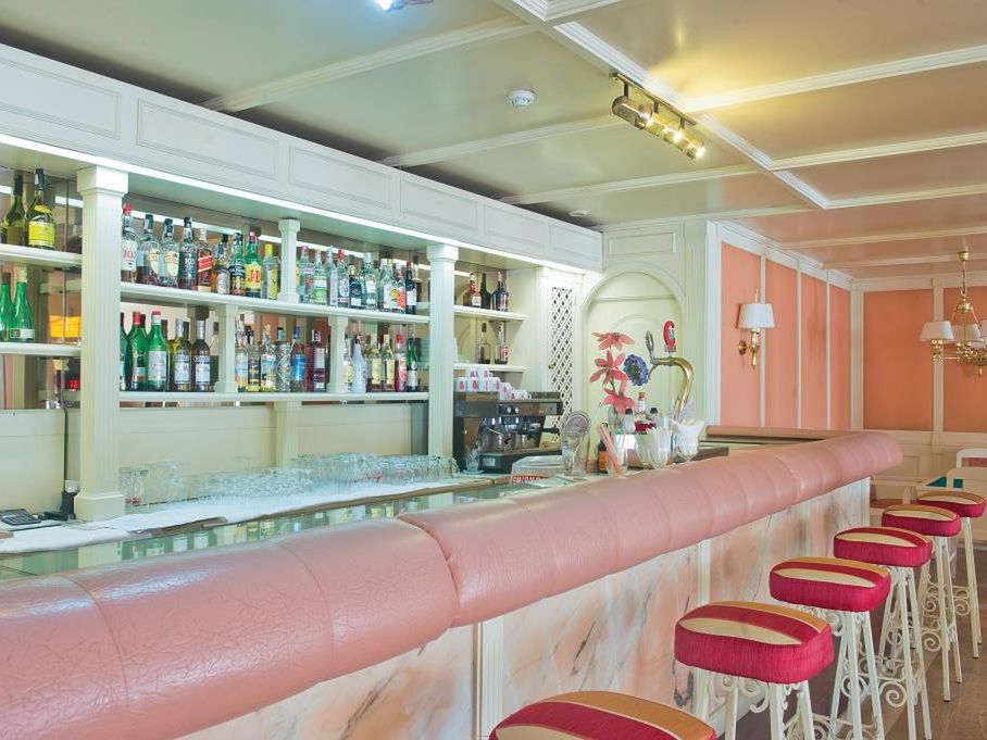 drink bar