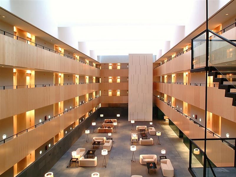 Tryp Barcelona Aeropuerto 4*