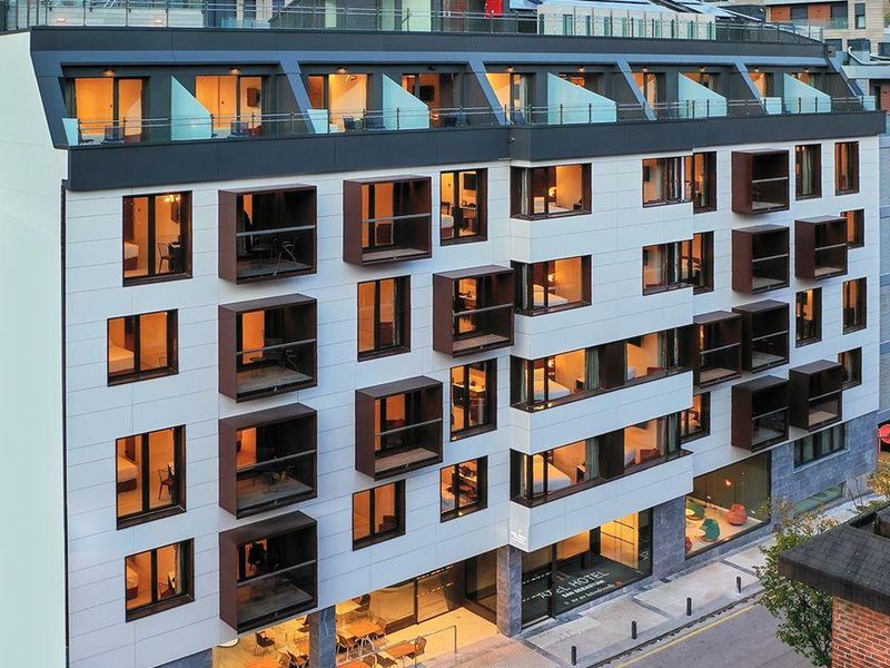 TWO Hotel Barcelona by Axel 4*