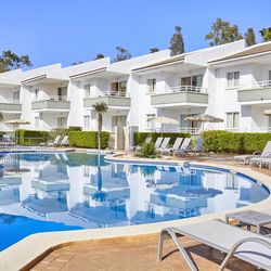 Universal Aparthotel Elisa Playa de Muro