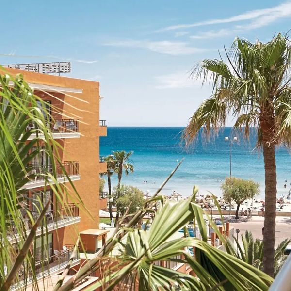 Universal Bikini (Cala Millor)