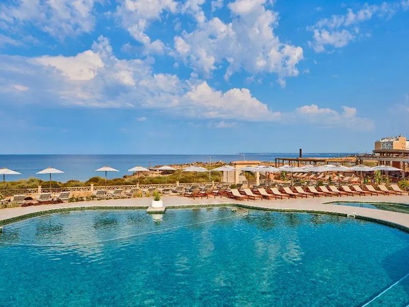 Universal Grand Leon &amp; Spa 4*
