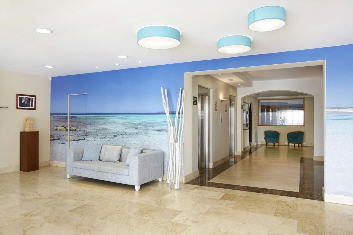 Universal Marques - recepcja / lobby