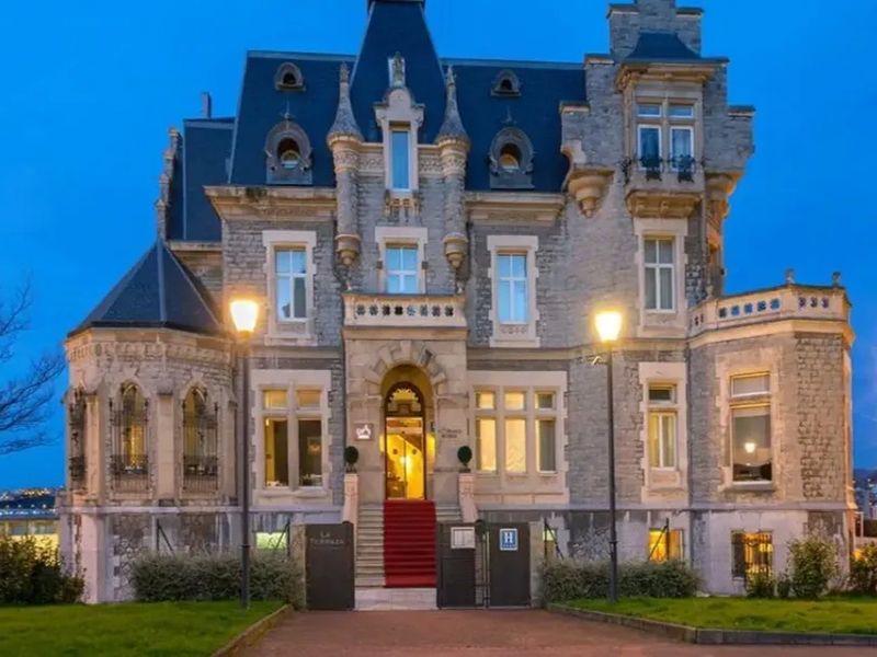 URH Palacio de Oriol