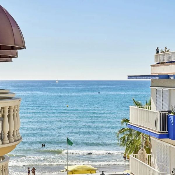 Hotel URH Sitges Platja w Hiszpania (Costa Dorada) - oferta last minute