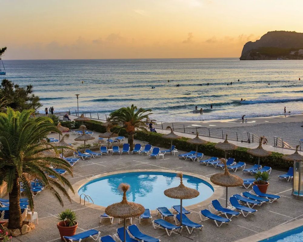 Vibra Beverly Playa