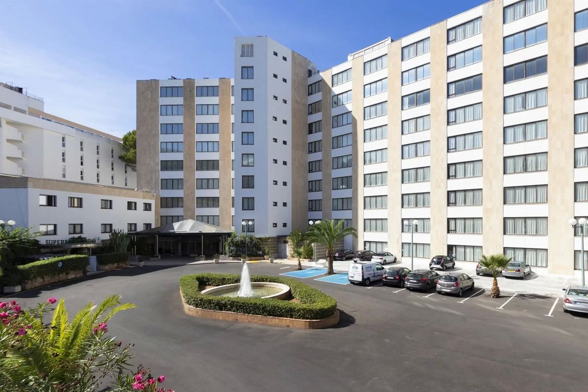 Vibra Beverly Playa - teren hotelu