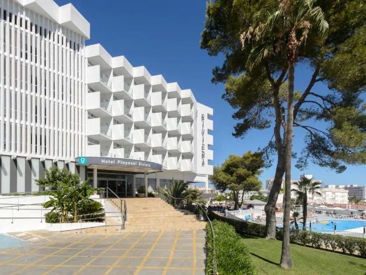 Vibra Riviera Apartments