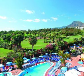 Villa Mandi Golf Resort