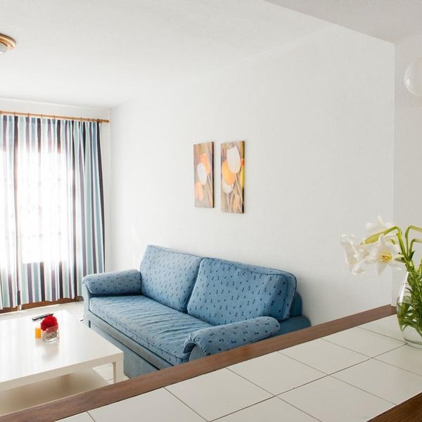 Vista Mar Apartments