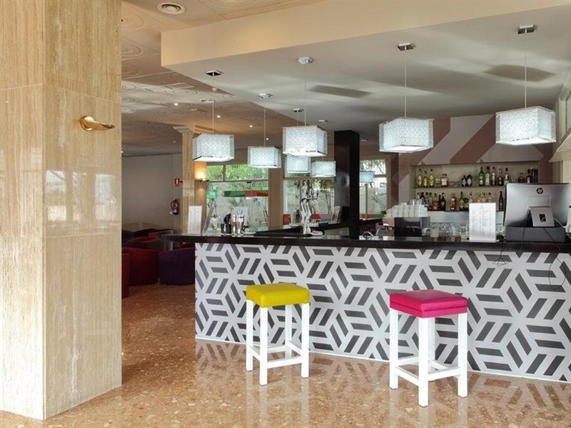 drink bar