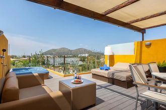 Zafiro Tropic ex Viva Tropic