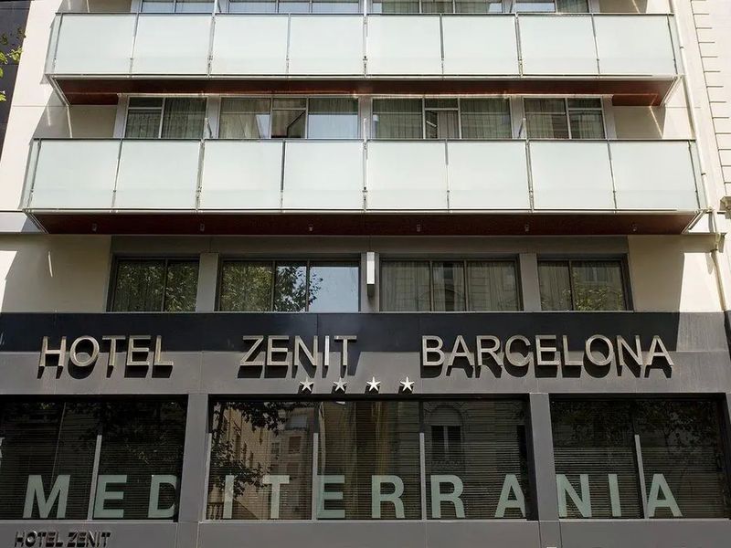 Zenit (Barcelona) 4*