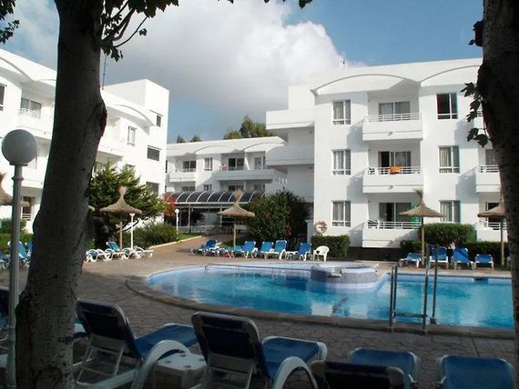 teren hotelu, basen, obiekt
