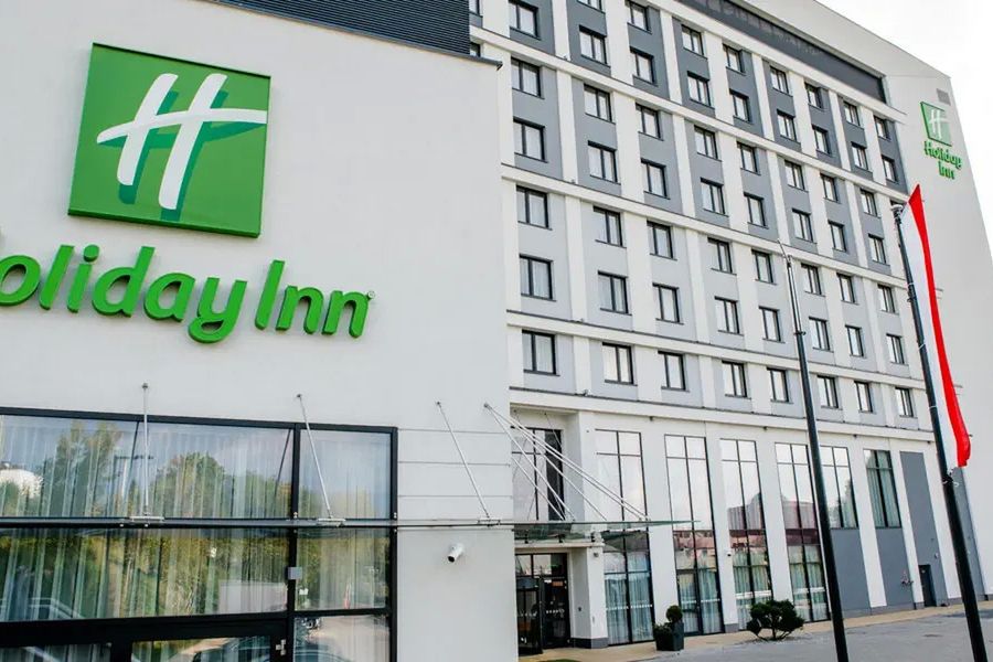 obiekt, budynek główny, teren hotelu