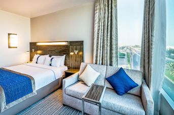 Holiday Inn Express Jumeirah