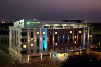 Holiday Inn Express Safa Park