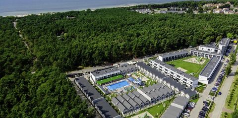 basen, teren hotelu, obiekt