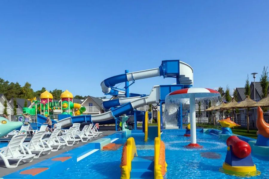 zjeżdżalnia, basen