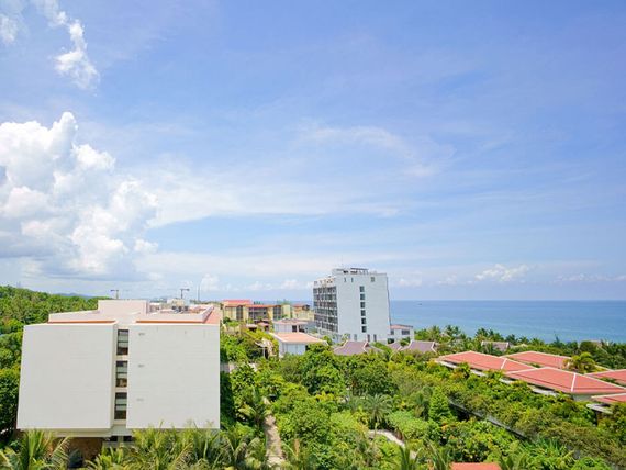 obiekt, teren hotelu
