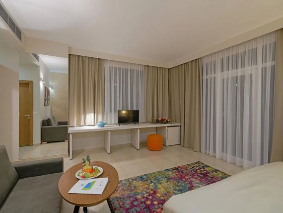 Horizont 4*