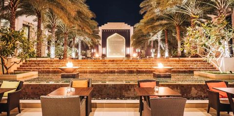 restauracja, teren hotelu