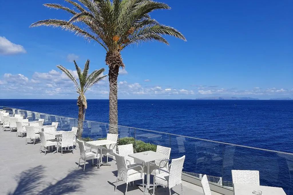 teren hotelu, restauracja