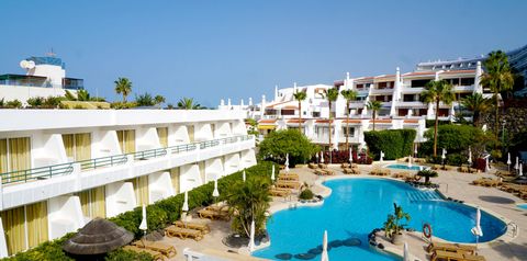 obiekt, teren hotelu, basen