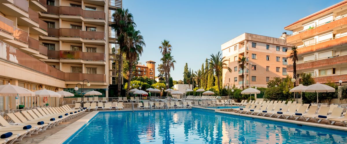 obiekt, teren hotelu, basen