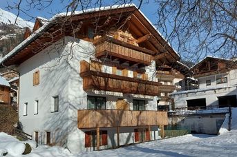Hubertus Apartments