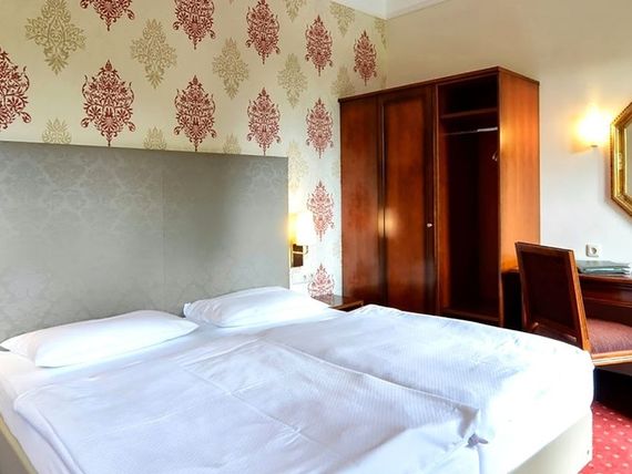 Hunguest Kaiservill 4*