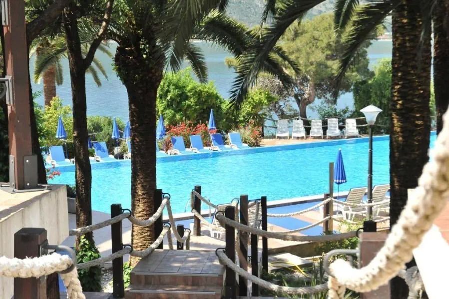 teren hotelu, basen