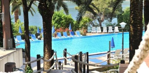 teren hotelu, basen