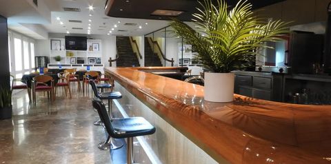obiekt, drink bar