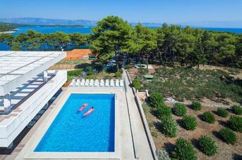 Hvar Hotel