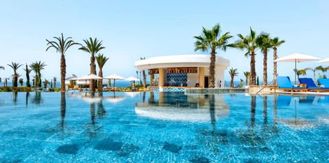basen, pool bar